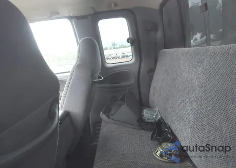 2000 Dodge Ram 1500 St from USA, damaged, VIN 3B7HF13Y0YG108022